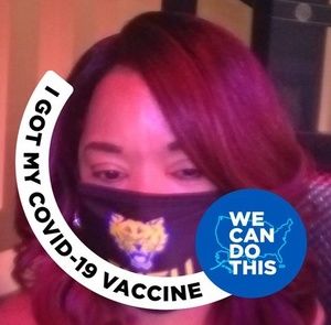 Meet your Posher, Candace